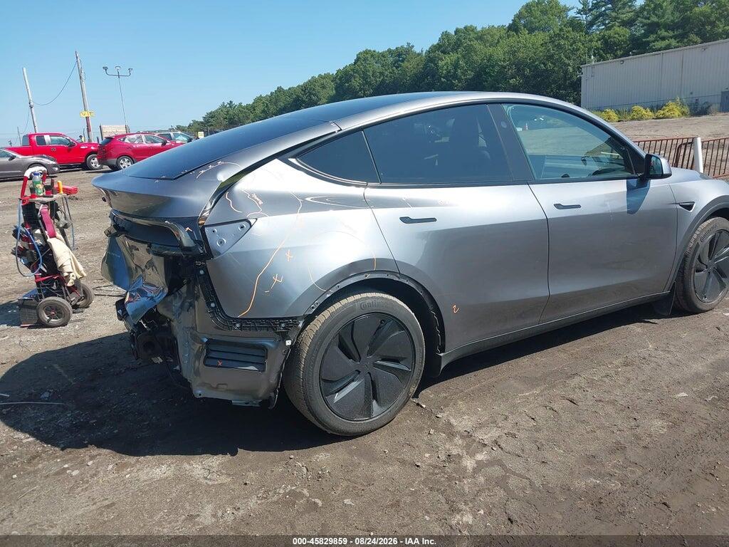 7SAYGDEE8TF326602 2026 TESLA MODEL Y photo no. 4