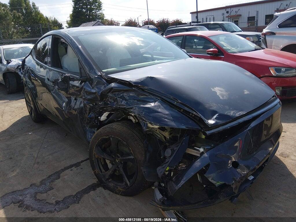 2026 TESLA MODEL Y 7SAYGDEE6TA638284