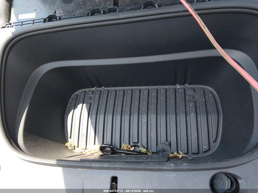 7SAYGDEE9TF462706 2026 TESLA MODEL Y photo no. 10