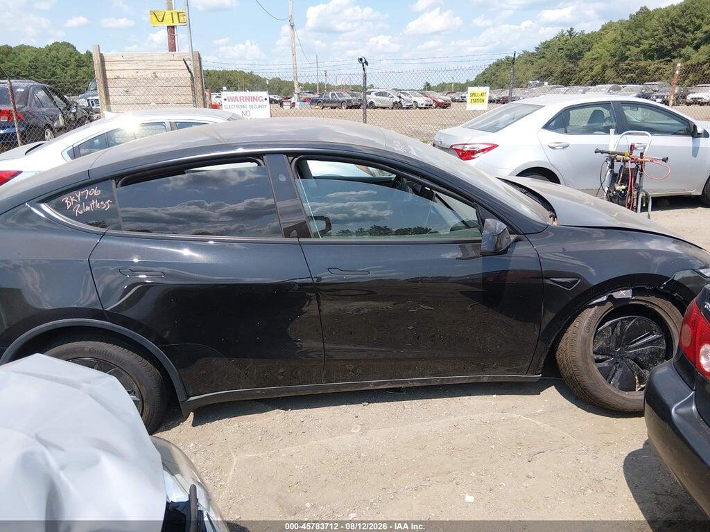 7SAYGDEE9TF462706 2026 TESLA MODEL Y photo no. 12