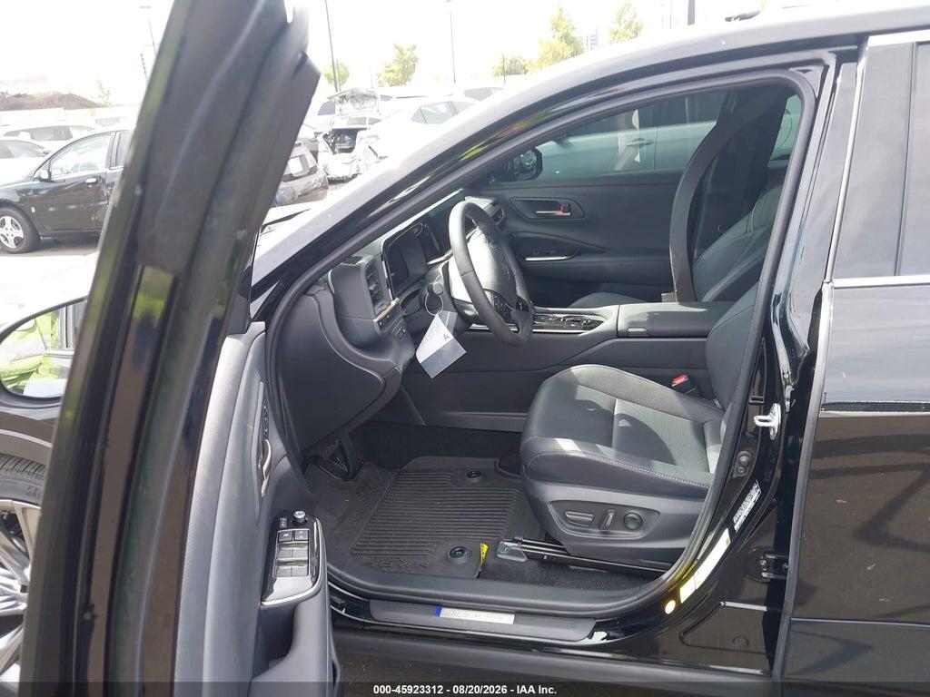 JTDAAAAF7T3042887 2026 TOYOTA CROWN photo no. 5