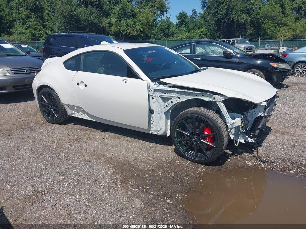 2026 TOYOTA GR86 JF1ZNBE17T8079393