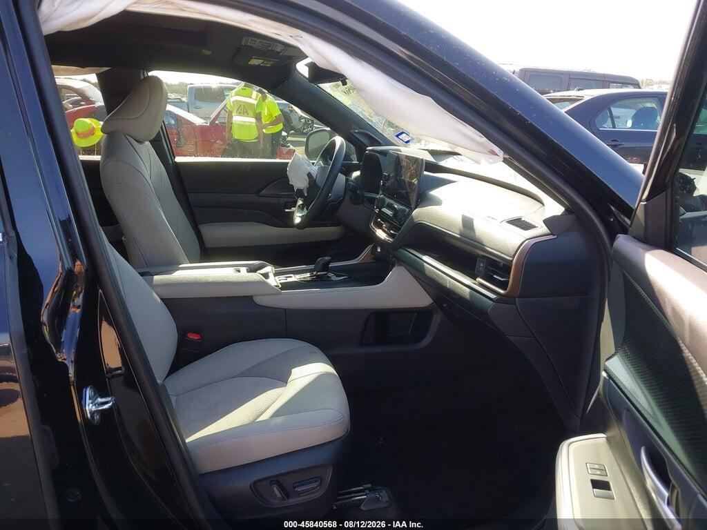 5TDADAB56TS036803 2026 TOYOTA GRAND HIGHLANDER HYBRID photo no. 5