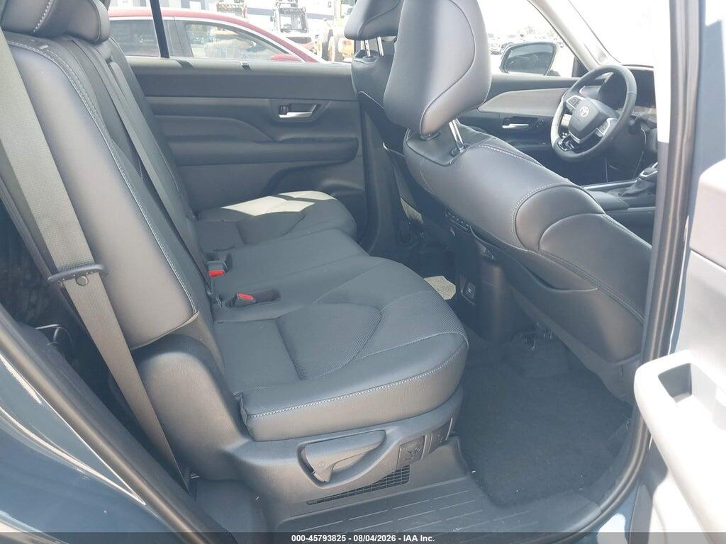 5TDACAB55TS098082 2026 TOYOTA GRAND HIGHLANDER HYBRID photo no. 8