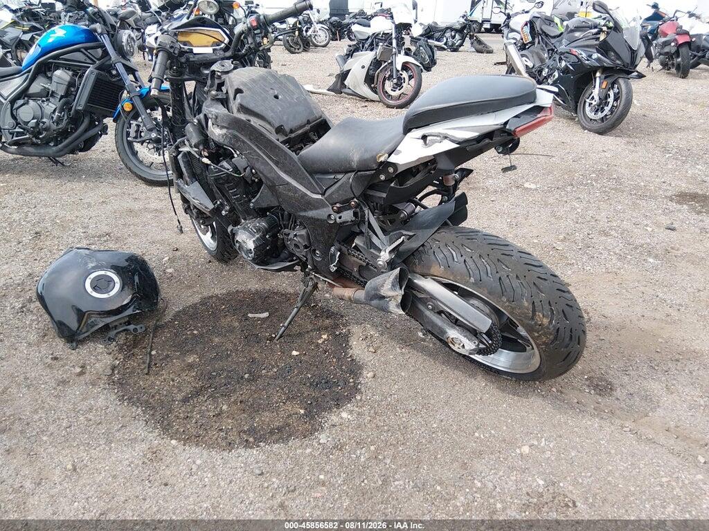 JKAZRCD12AA000248 2010 KAWASAKI ZR1000 photo no. 3