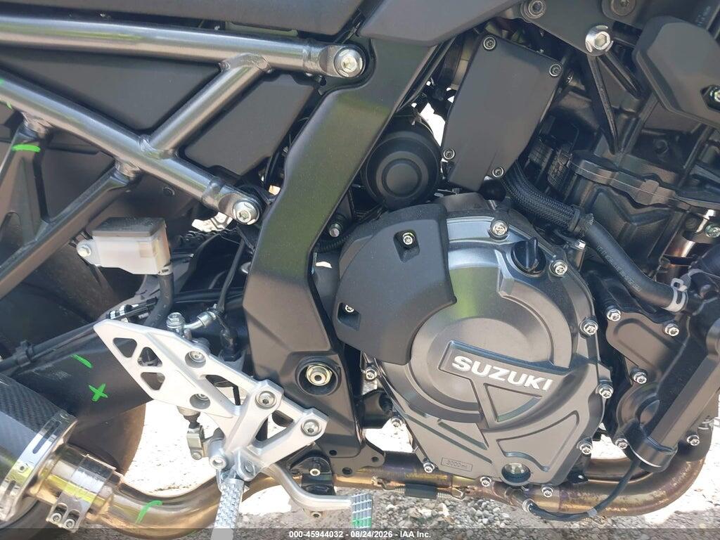 JS1EM11B9S7100375 2025 SUZUKI GSX800 photo no. 8