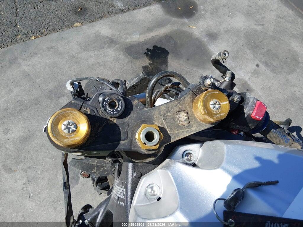 JS1DM11F0S7100084 2025 SUZUKI GSX-R1000 photo no. 7