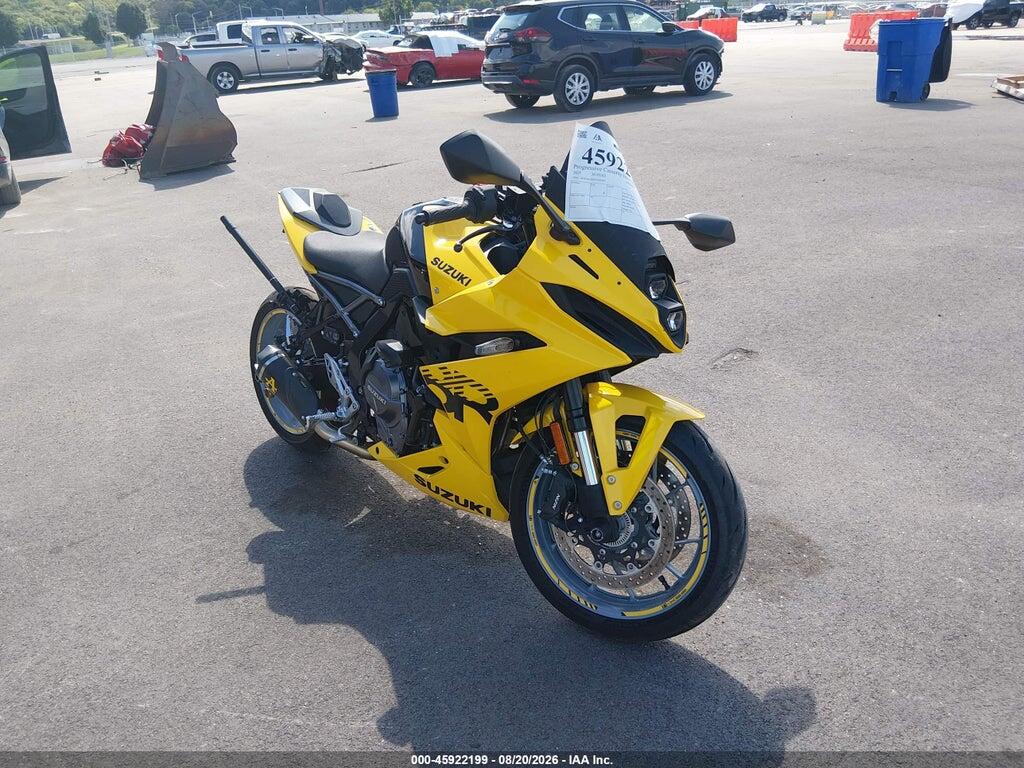2025 SUZUKI GSX800 JS1EM13B2S7101445