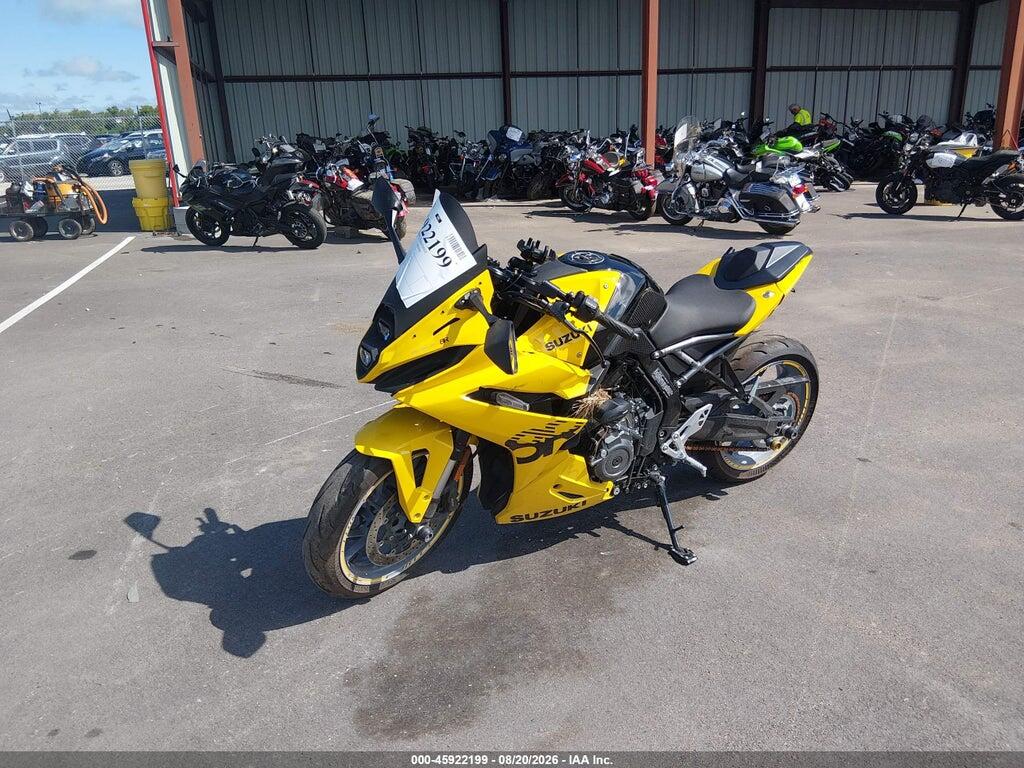 JS1EM13B2S7101445 2025 SUZUKI GSX800 photo no. 2