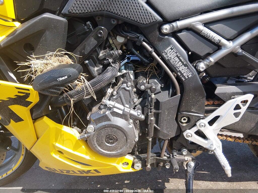 JS1EM13B2S7101445 2025 SUZUKI GSX800 photo no. 9
