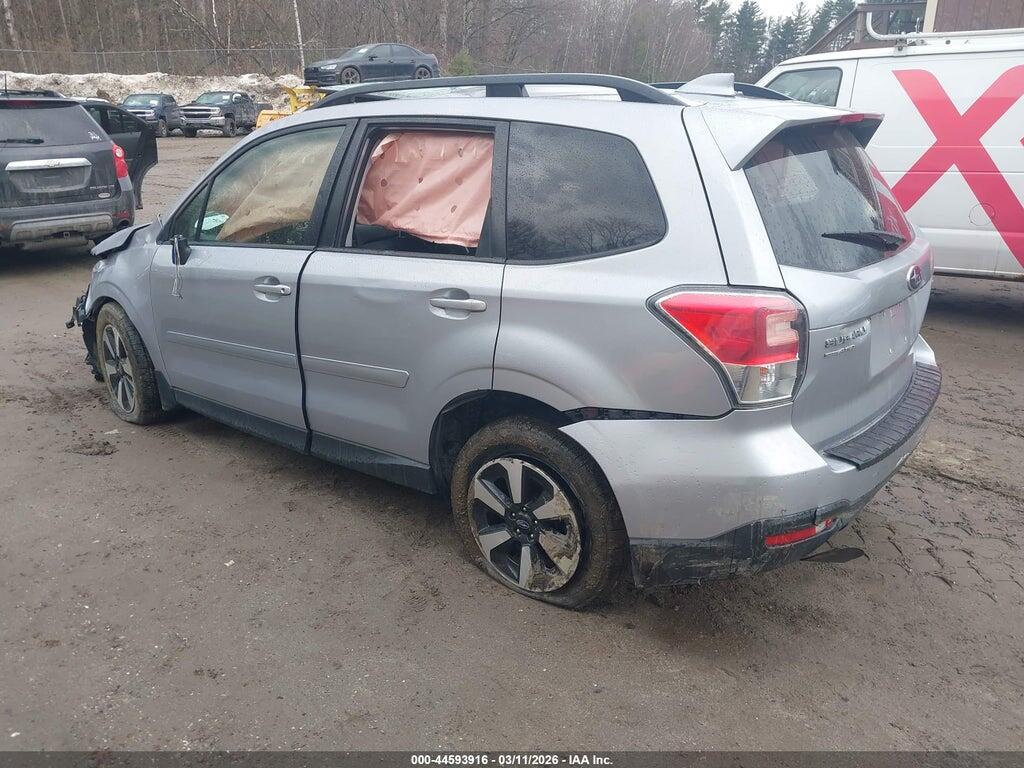 JF2SJAGC0HH548588 2017 SUBARU FORESTER photo no. 3