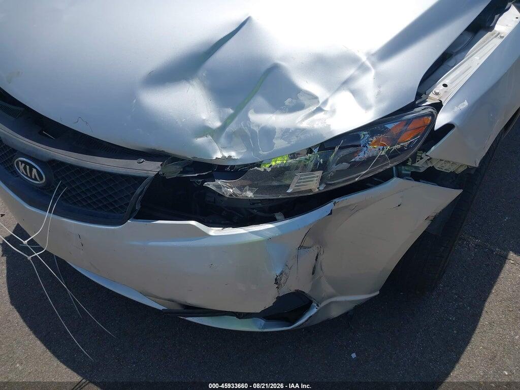 KNAFT4A24A5107532 2010 KIA FORTE photo no. 6