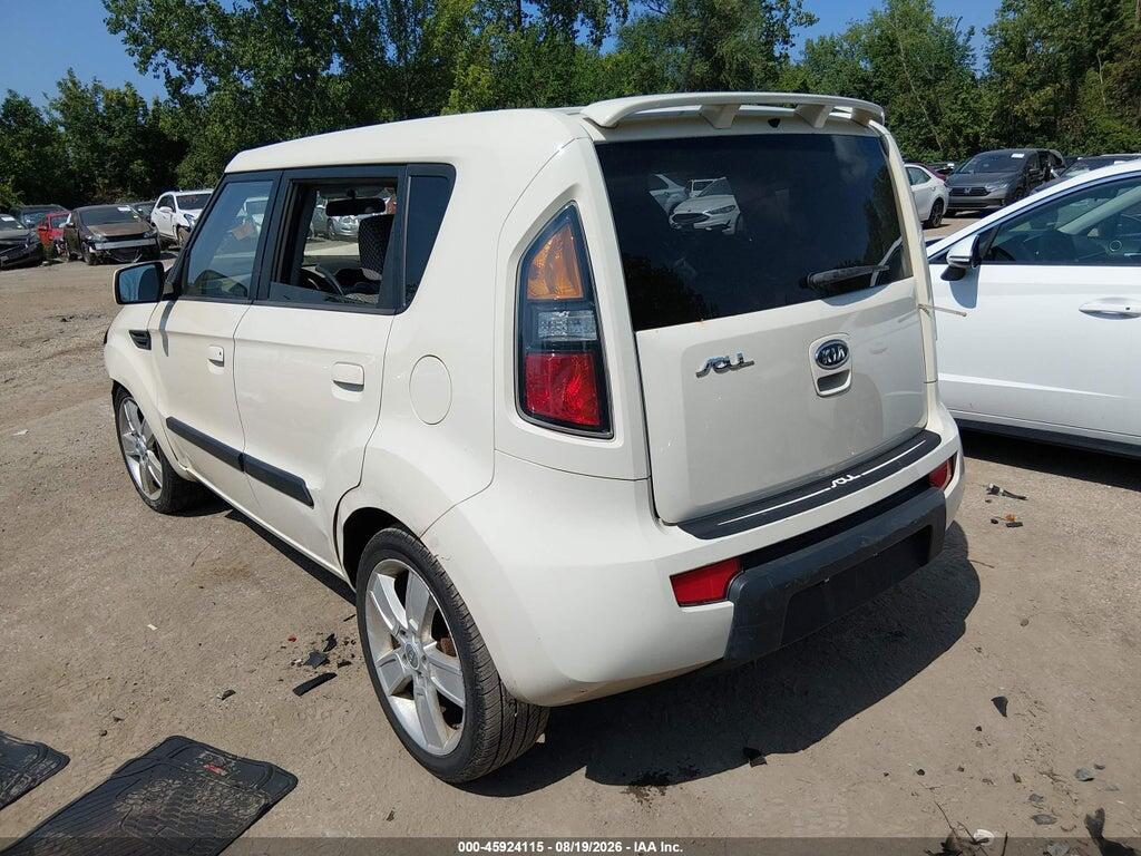 KNDJT2A23A7177707 2010 KIA SOUL photo no. 3