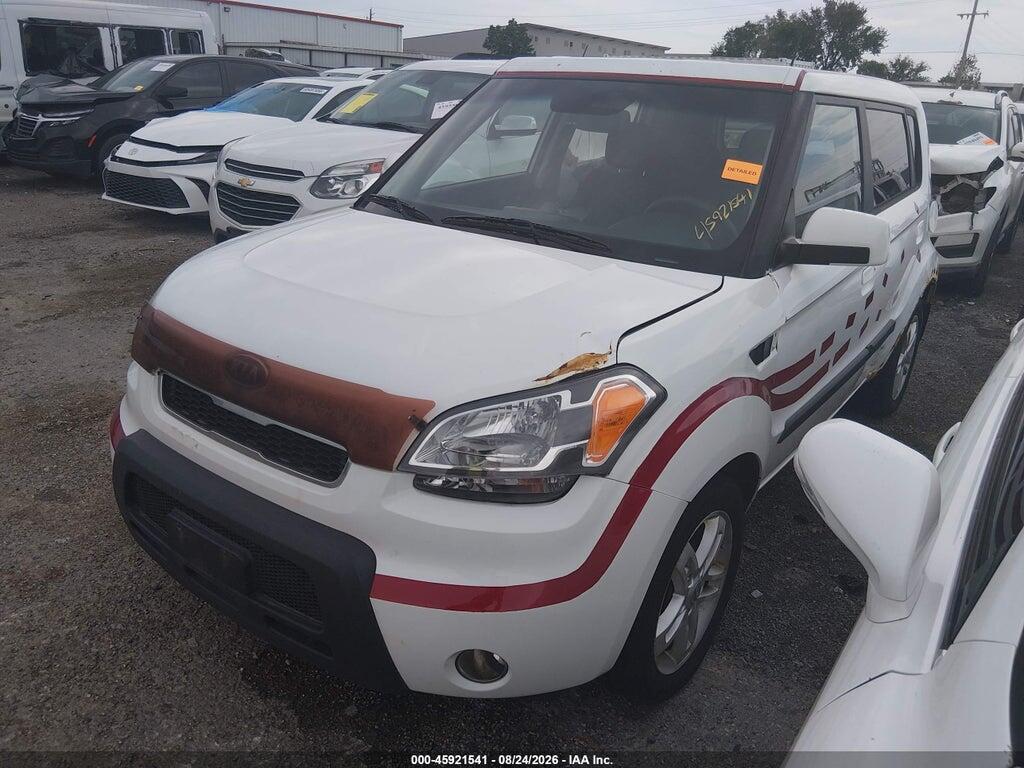 KNDJT2A20A7702562 2010 KIA SOUL photo no. 2