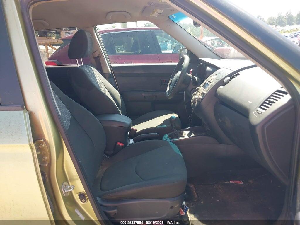 KNDJT2A26A7087693 2010 KIA SOUL photo no. 5