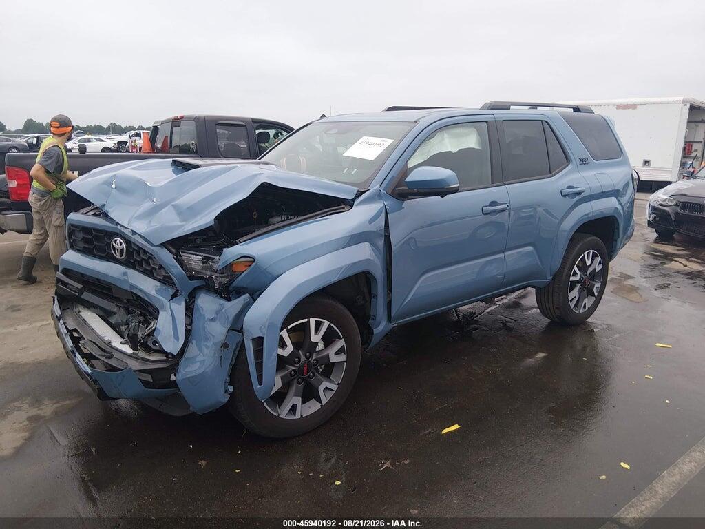 JTEVA5BR4S5047920 2025 TOYOTA 4RUNNER photo no. 2