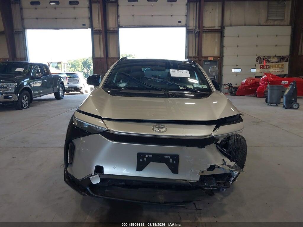 JTMABACA3SA104584 2025 TOYOTA BZ4X photo no. 12