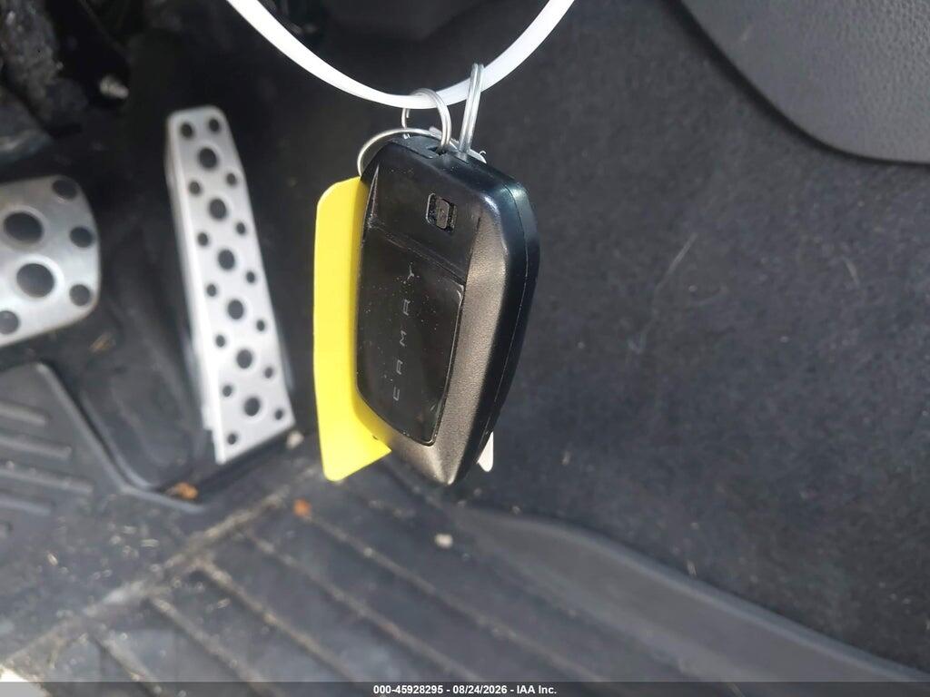 4T1DAACK2SU621670 2025 TOYOTA CAMRY photo no. 11