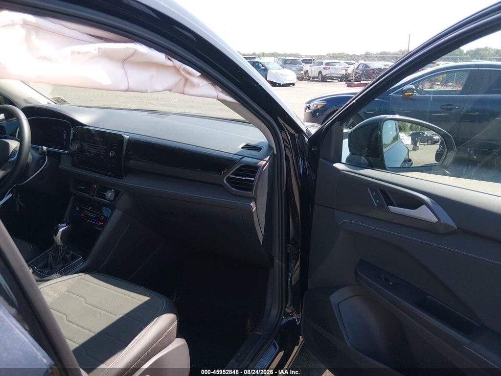 3VV2C7B25TM004135 2026 VOLKSWAGEN TAOS photo no. 5