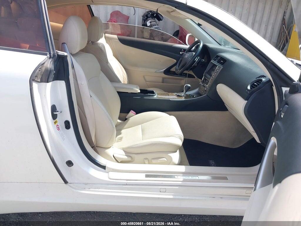 JTHFF2C2XA2504495 2010 LEXUS IS 250C photo no. 5
