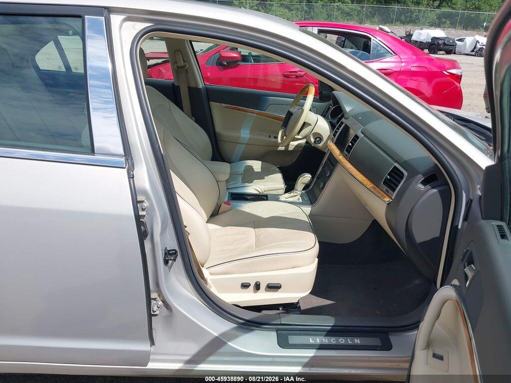 3LNHL2GC9AR659780 2010 LINCOLN MKZ photo no. 5