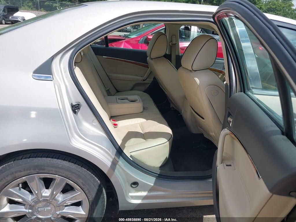 3LNHL2GC9AR659780 2010 LINCOLN MKZ photo no. 8