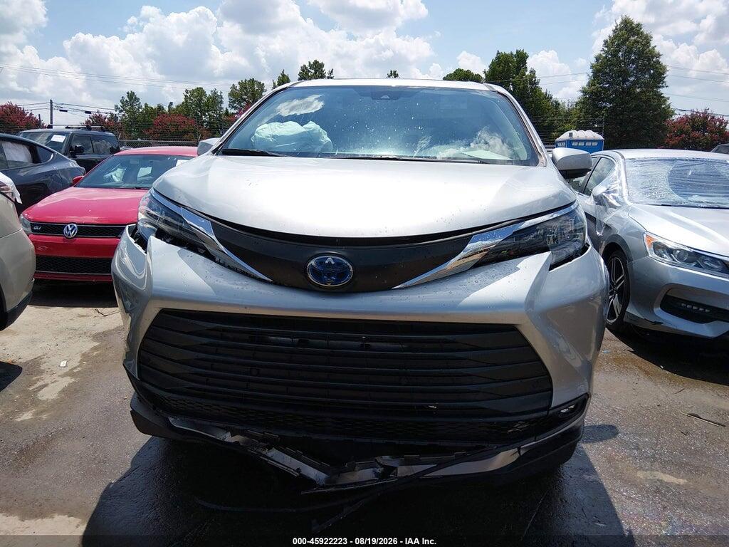 5TDJRKEC7SS225413 2025 TOYOTA SIENNA photo no. 12