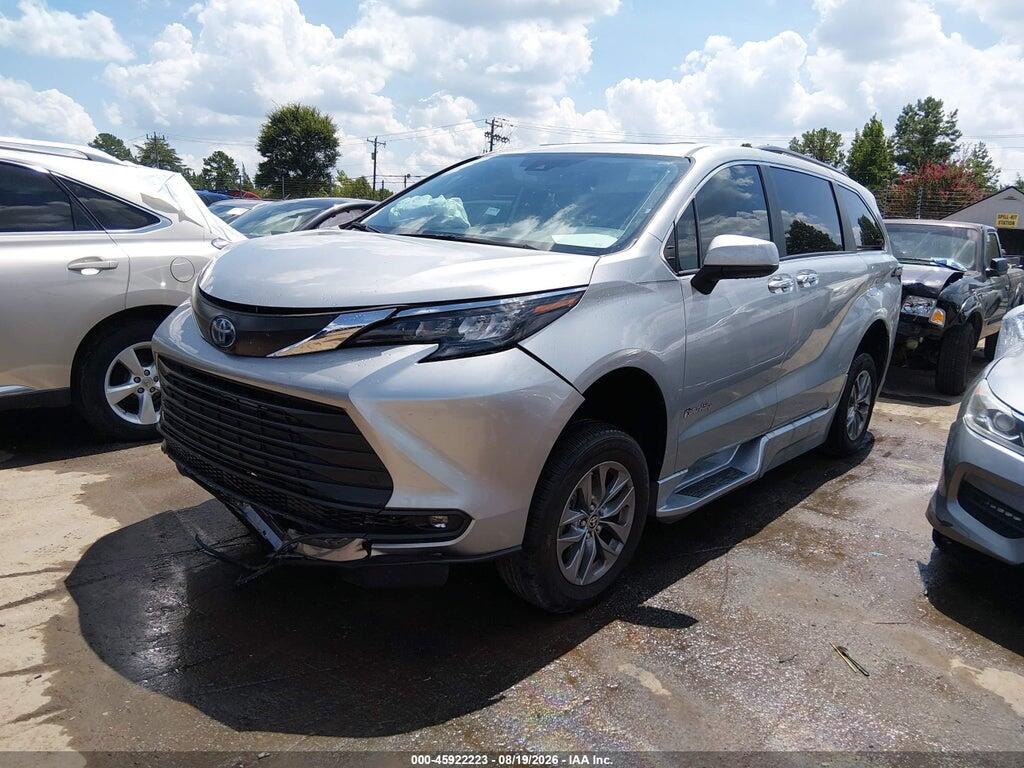 5TDJRKEC7SS225413 2025 TOYOTA SIENNA photo no. 2