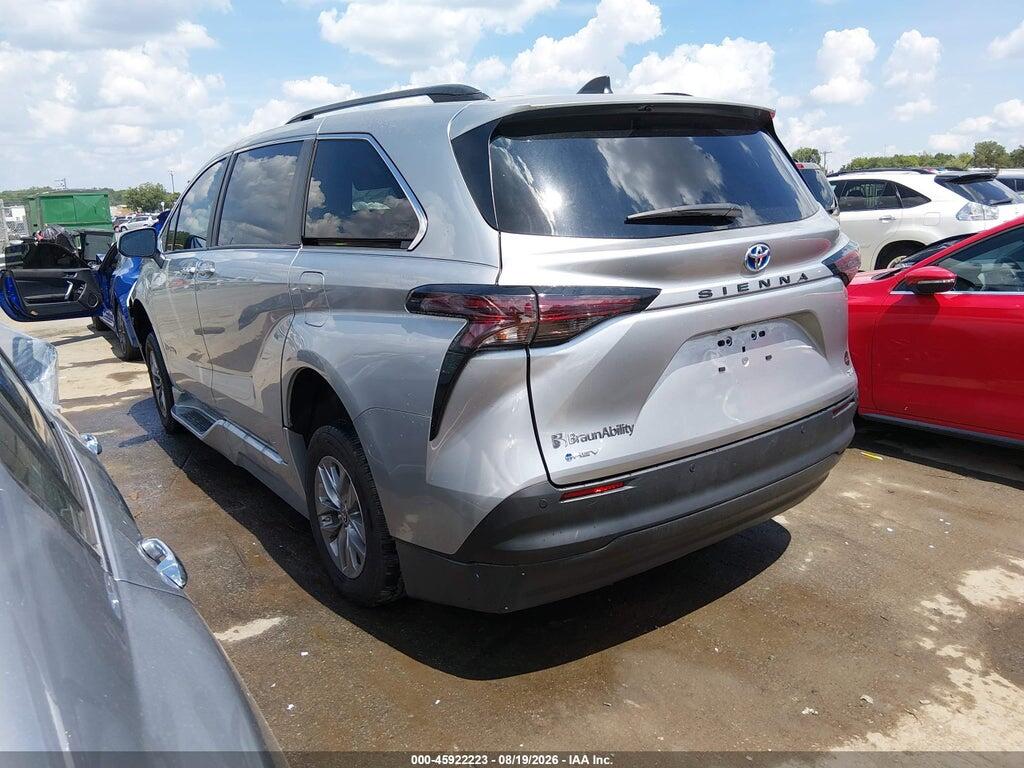 5TDJRKEC7SS225413 2025 TOYOTA SIENNA photo no. 3