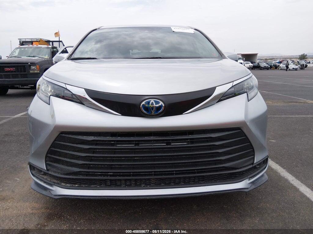 5TDKRKEC9SS270129 2025 TOYOTA SIENNA photo no. 12
