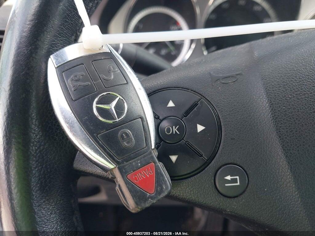 WDDGF8BB9AF444542 2010 MERCEDES-BENZ C 300 photo no. 11