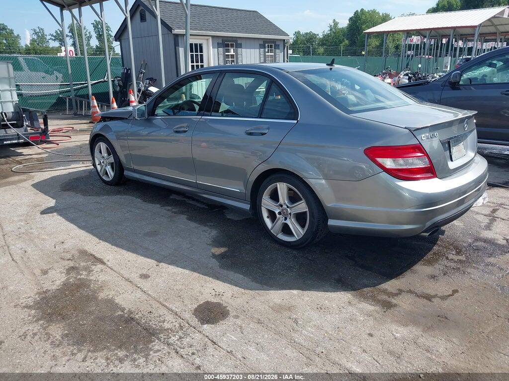 WDDGF8BB9AF444542 2010 MERCEDES-BENZ C 300 photo no. 3