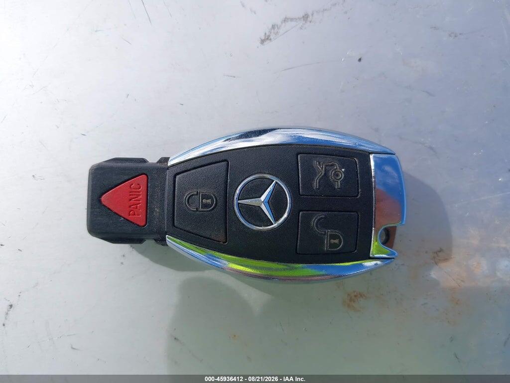 WDDGF5EB3AF363952 2010 MERCEDES-BENZ C 300 photo no. 11