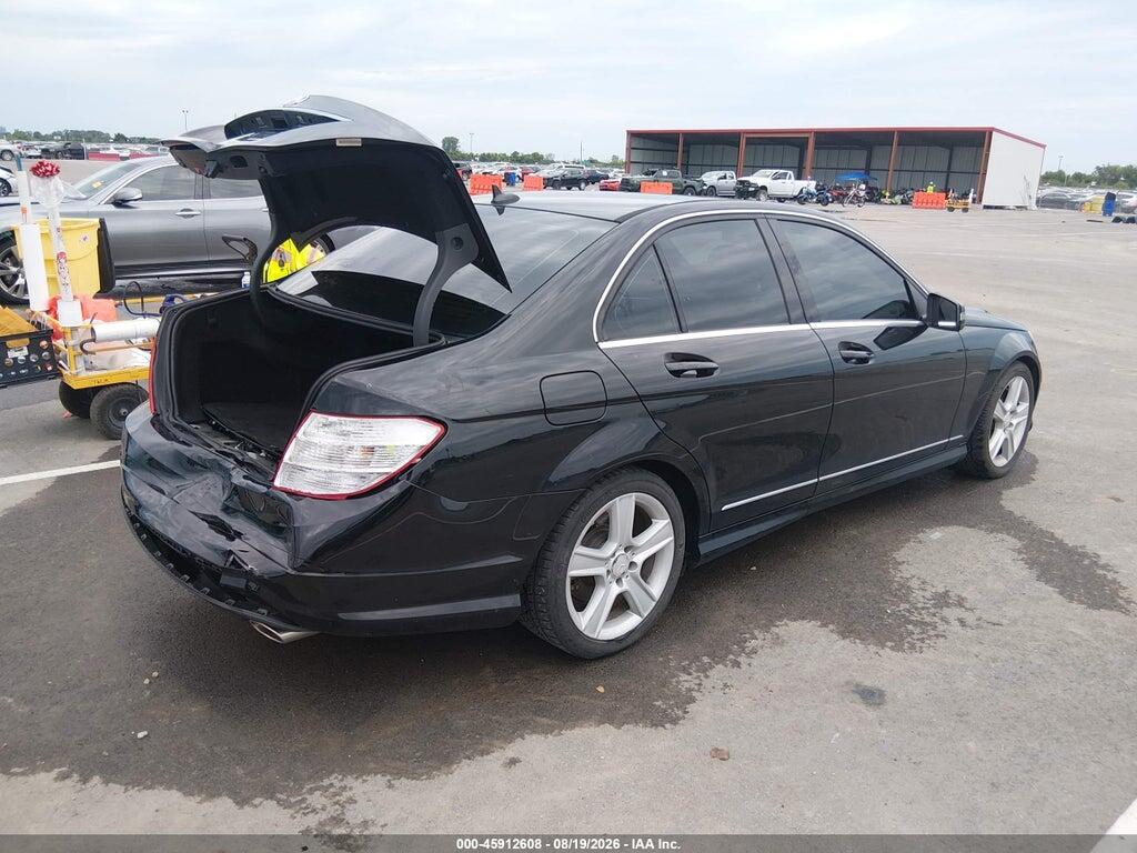 WDDGF5EB0AF440809 2010 MERCEDES-BENZ C 300 photo no. 4