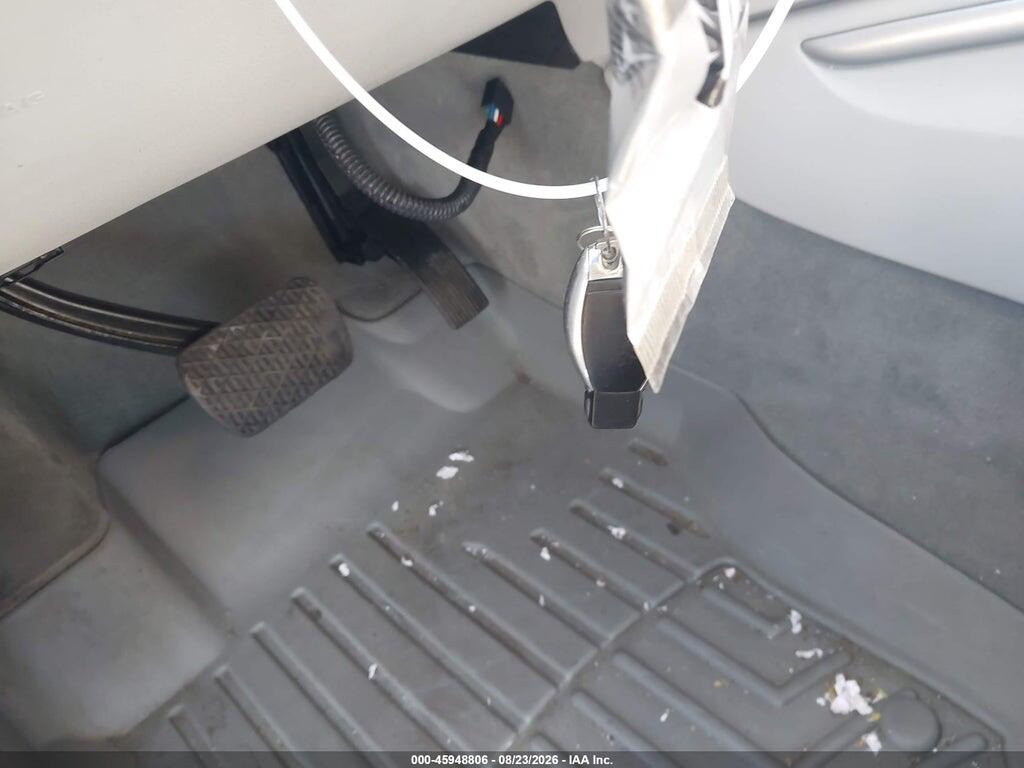 4JGBF8GEXAA593851 2010 MERCEDES-BENZ GL 550 photo no. 11