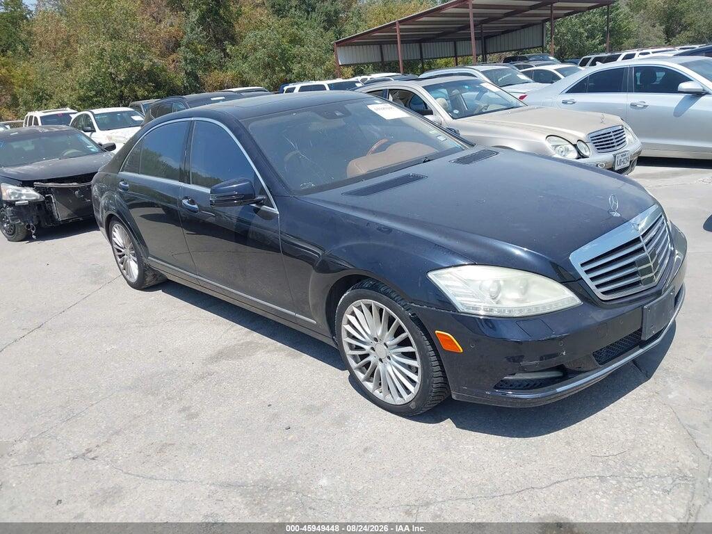 2010 MERCEDES-BENZ S 550 WDDNG7BB8AA304803