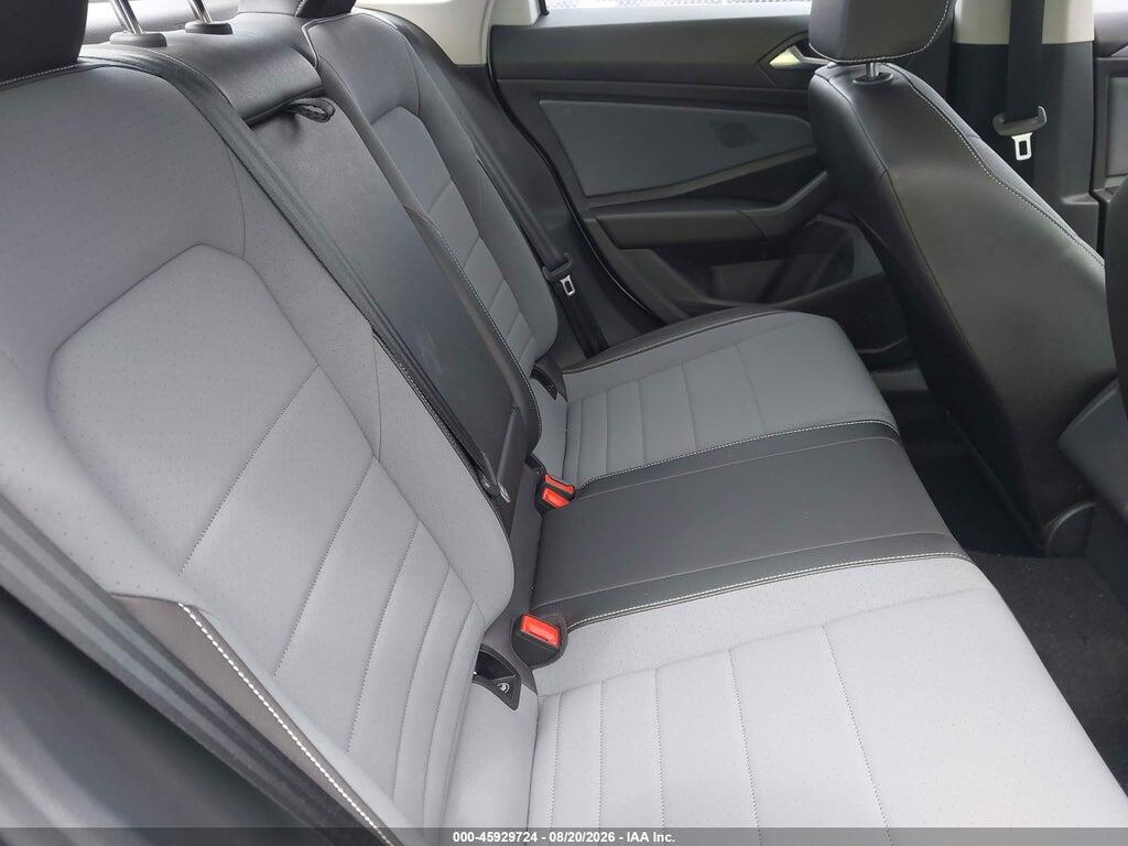 3VM7X7BU3SM078823 2025 VOLKSWAGEN JETTA photo no. 8