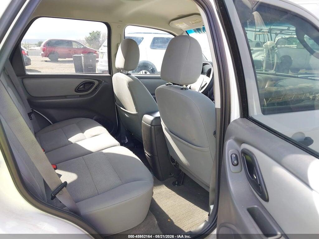 1FMCU03147KB09173 2007 FORD ESCAPE photo no. 8