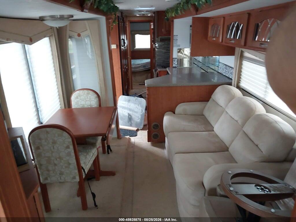1F6NF53Y470A00115 2007 FORD F550 photo no. 8