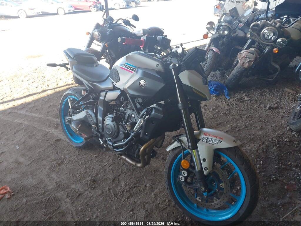 2025 YAMAHA MTN690 JYARM48E4SA001924