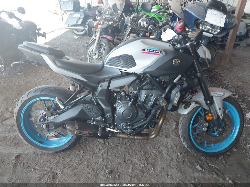 JYARM48E4SA001924 2025 YAMAHA MTN690 photo no. 12