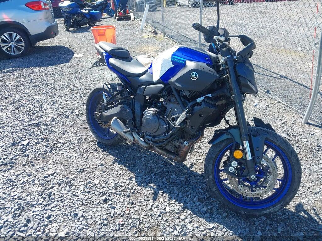 2025 YAMAHA MTN690 JYARM48E2SA002022
