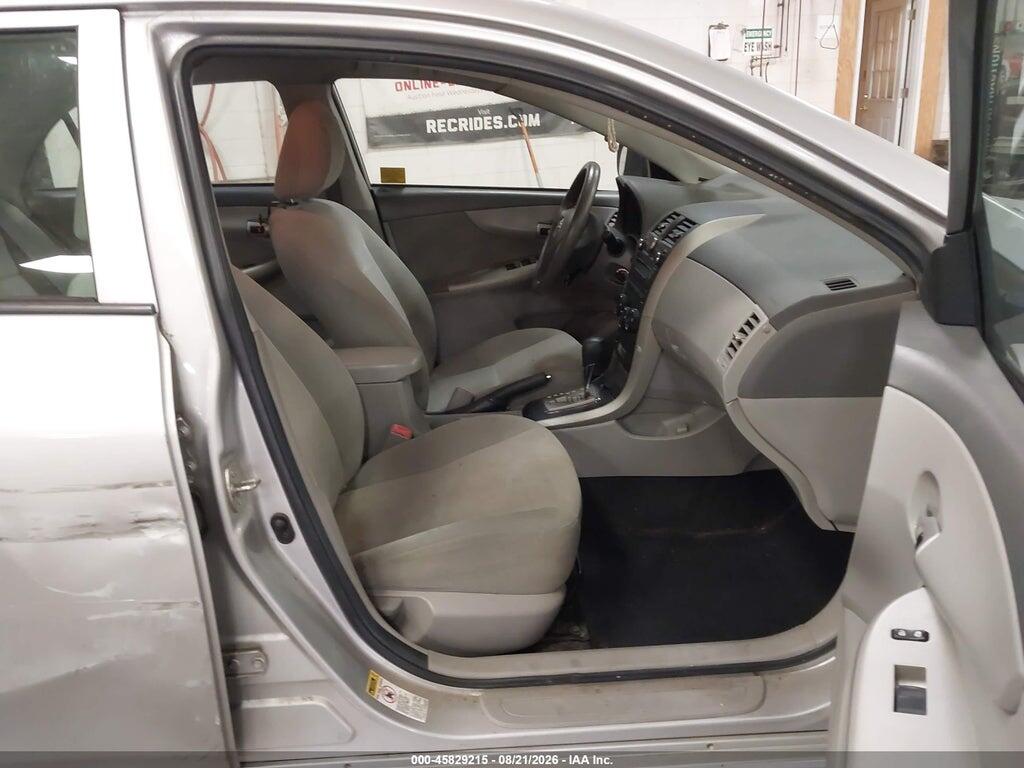 2T1BU4EE1AC345389 2010 TOYOTA COROLLA photo no. 5