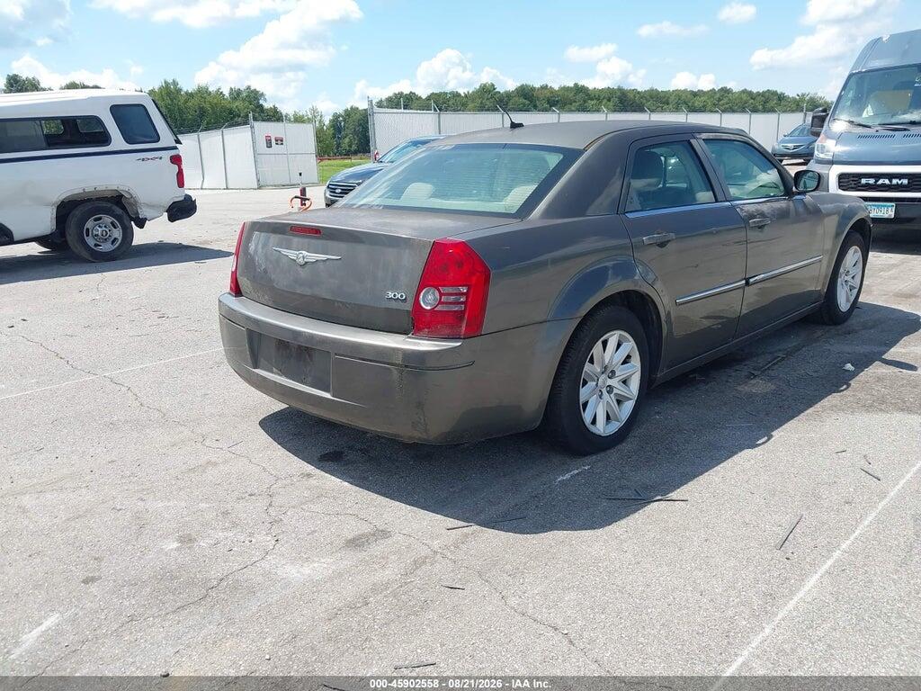 2C3KA43RX8H253359 2008 CHRYSLER 300 photo no. 4