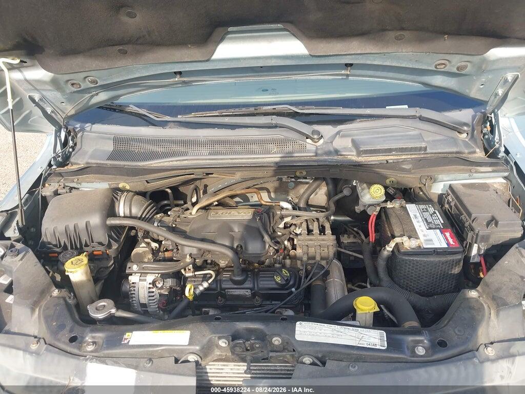 2V4RW3D12AR280267 2010 VOLKSWAGEN ROUTAN photo no. 10