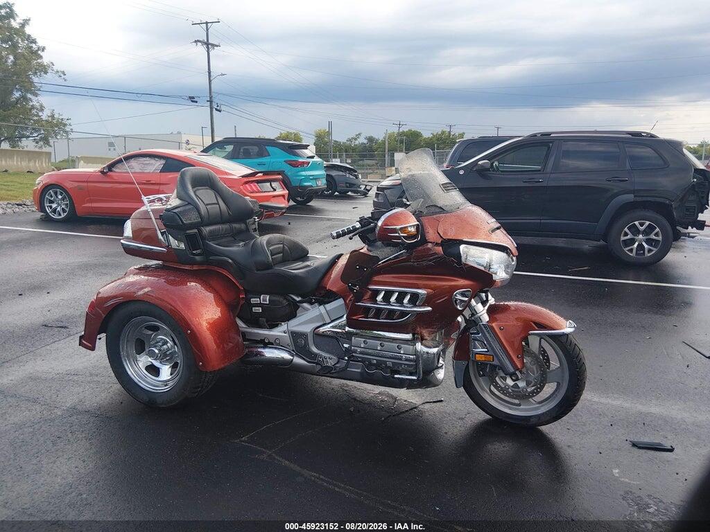1HFSC47F87A604102 2007 HONDA GL1800 photo no. 12