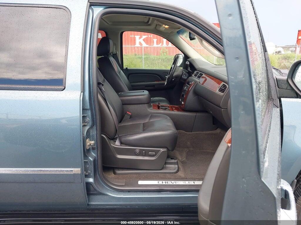 3GNFK32099G256902 2009 CHEVROLET AVALANCHE 1500 photo no. 5