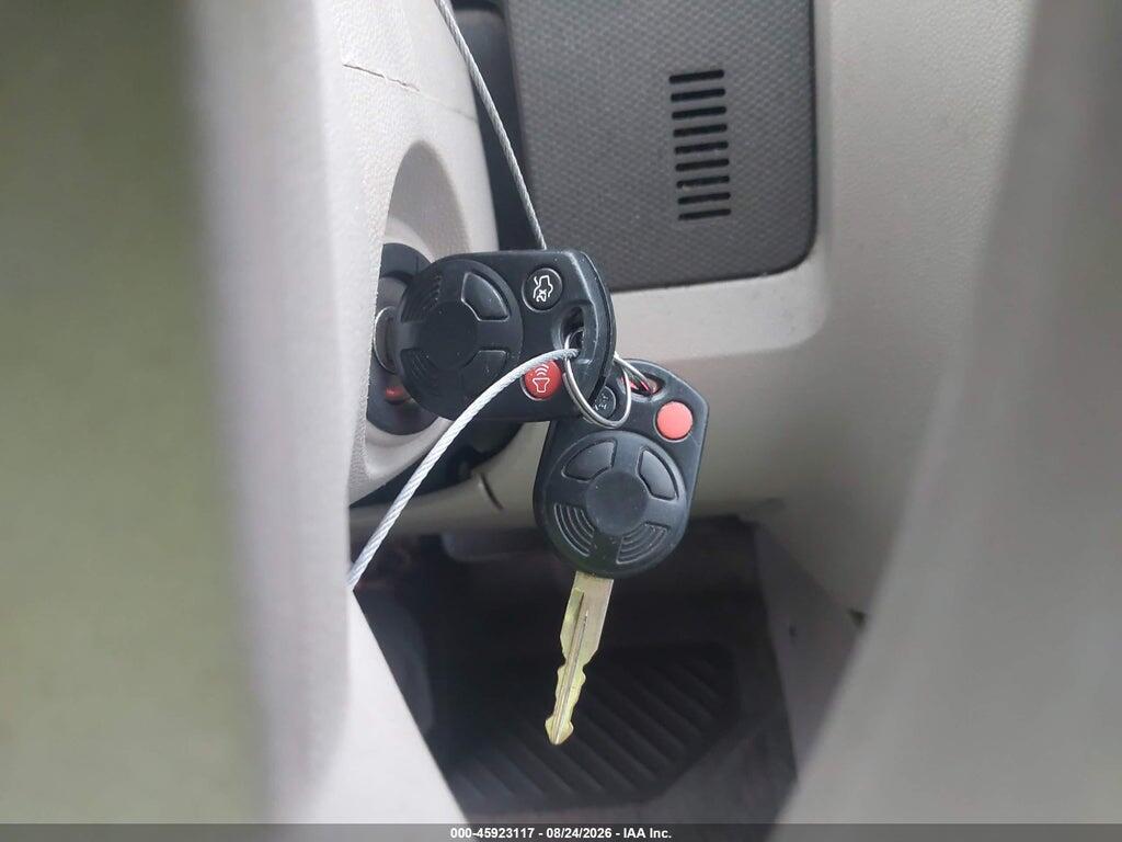 1FMCU931X8KD65355 2008 FORD ESCAPE photo no. 11
