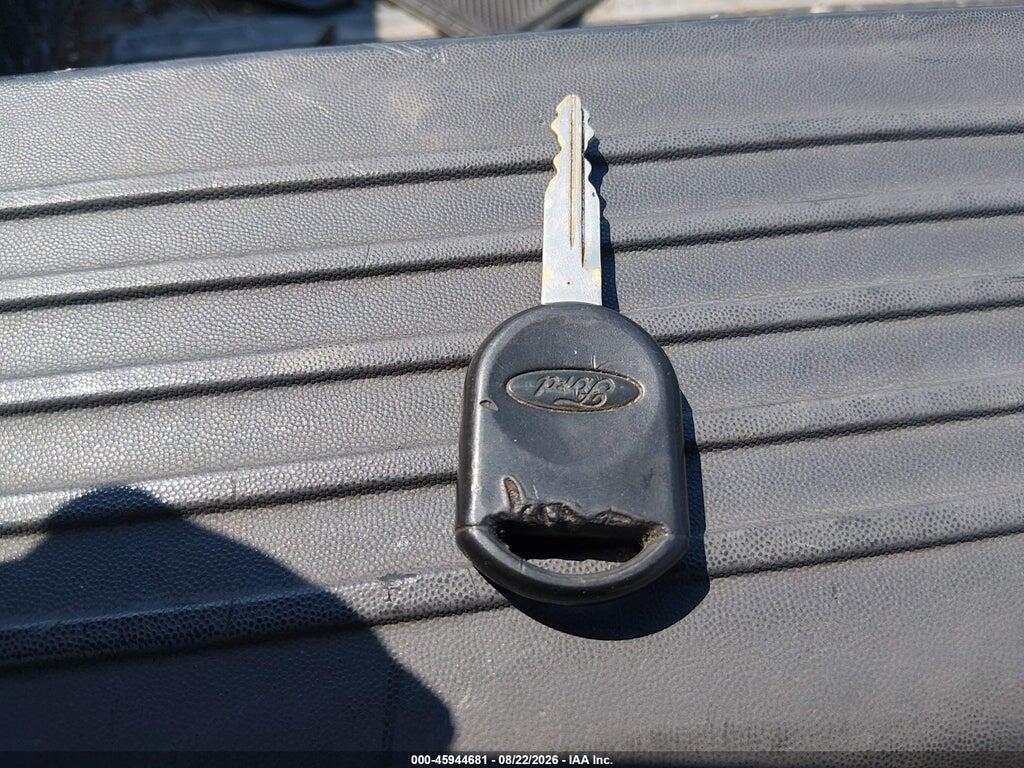 1FTRX12W98FA77906 2008 FORD F150 photo no. 11