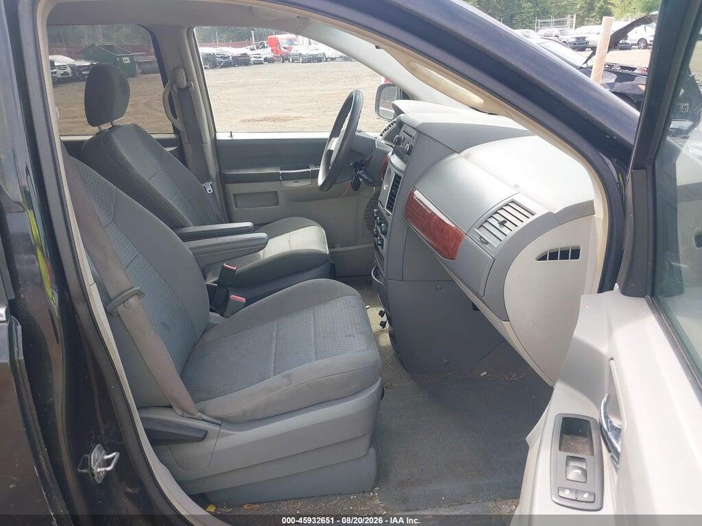 2A8HR44E89R606910 2009 CHRYSLER TOWN & COUNTRY photo no. 5